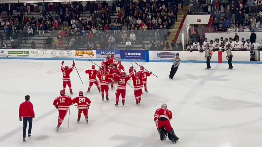 MIAA D1 Tournament: #14 St. John’s (S) Outlasts #11 Winchester in OT 4-3