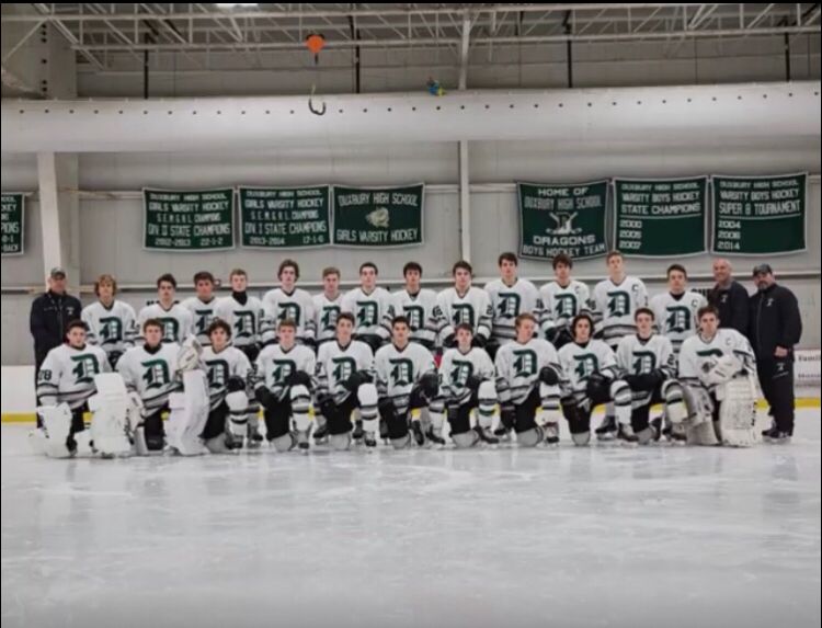 Duxbury Dragons players