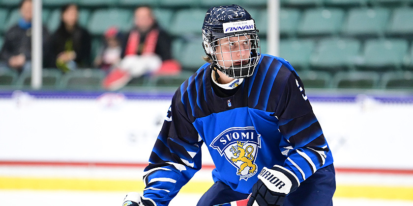 U18: Team Finland vs Team Russia at the Hlinka Gretzky Cup