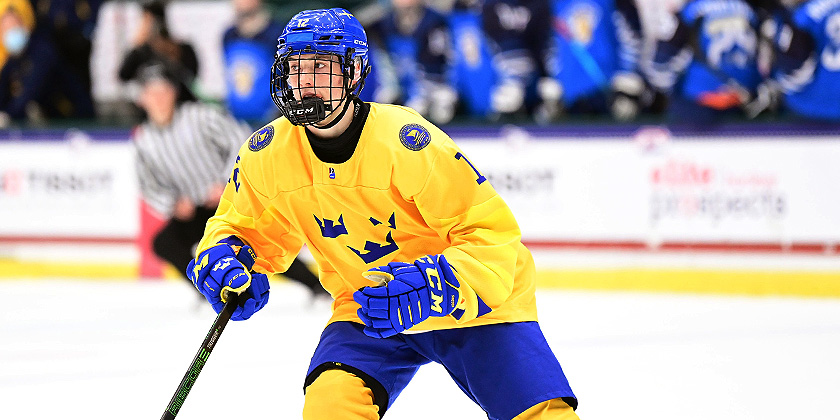 U18: Team Sweden vs Team USA at the Hlinka Gretzky Cup