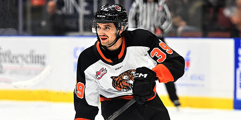 WHL: Regina (4) at Medicine Hat (10)