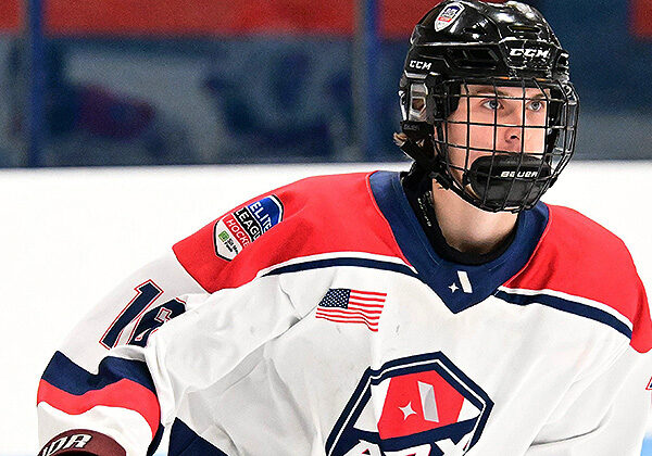 Photo credit: Dan Hickling/Hickling Images